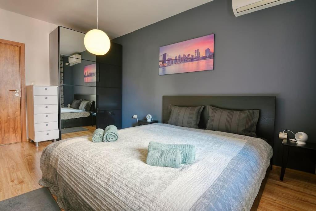 Comfort In Center Varna Exterior photo
