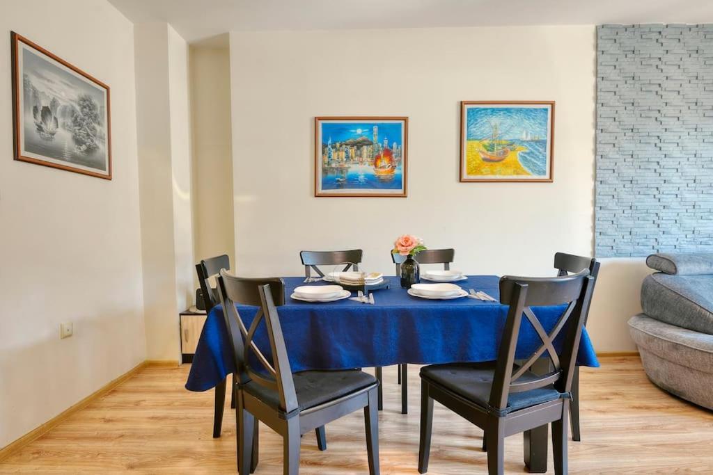 Comfort In Center Varna Exterior photo